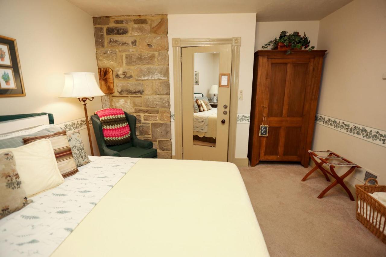 Watson Estate Bnb & Deer Creek Winery Uniontown Exteriör bild